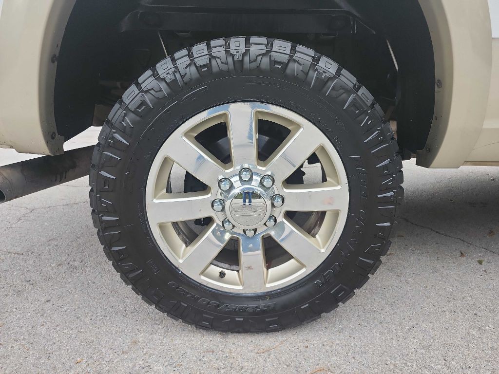 2016 RAM 3500 Image 12