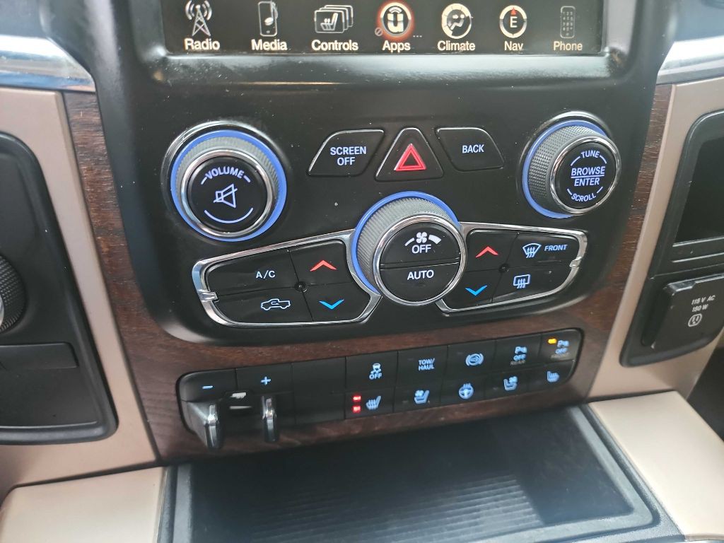 2016 RAM 3500 Image 35