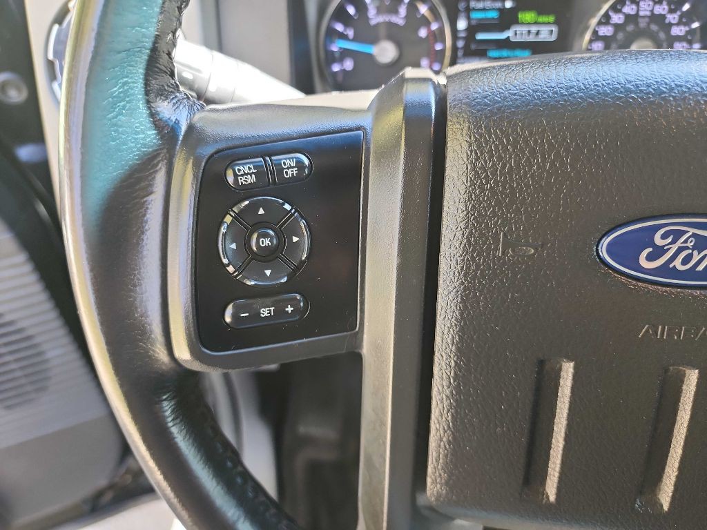 2016 Ford F-350 Image 24