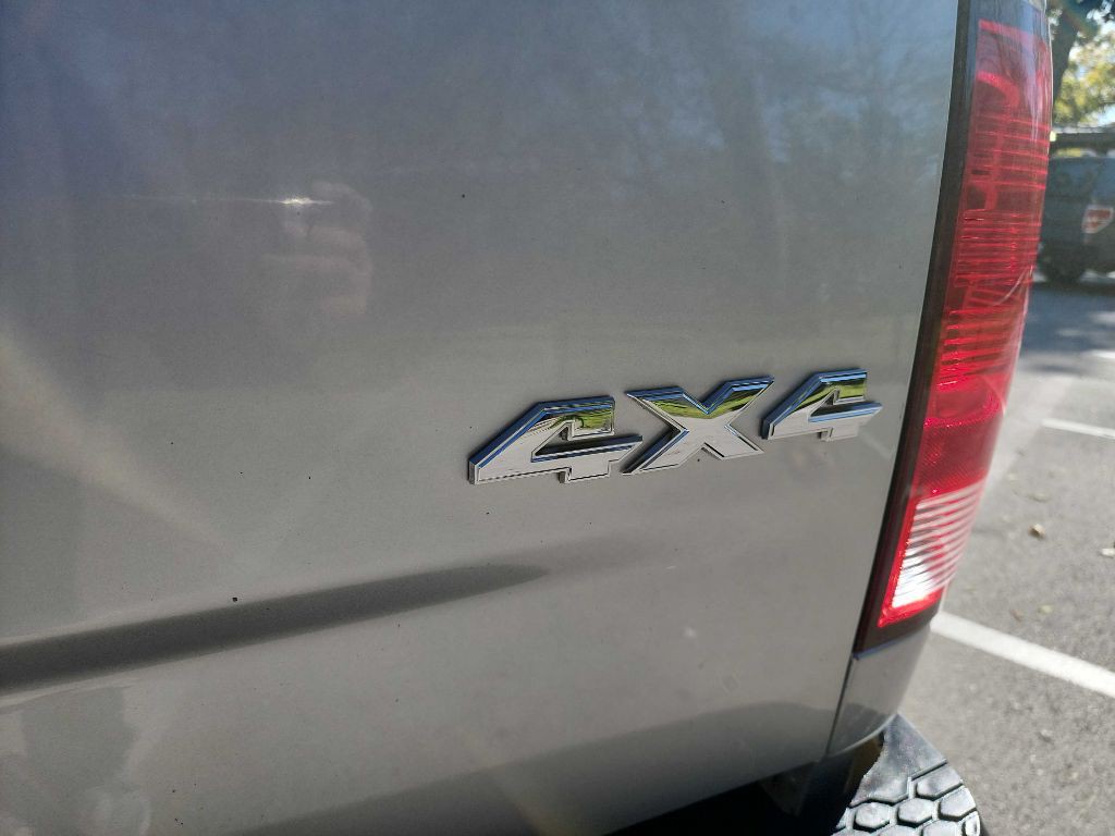 2016 RAM 3500 Image 10