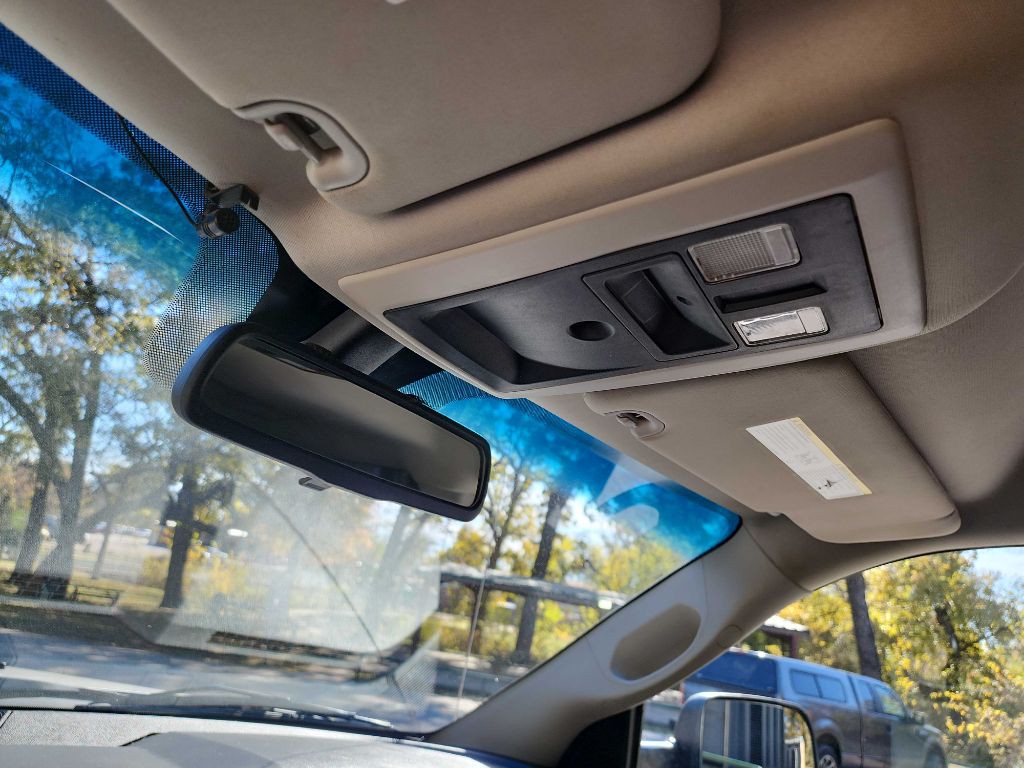 2016 RAM 3500 Image 23