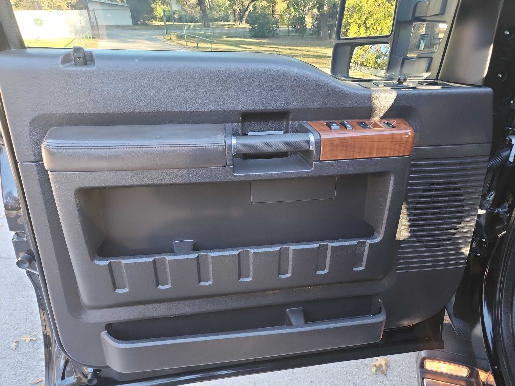 2016 Ford F-250 Image 17