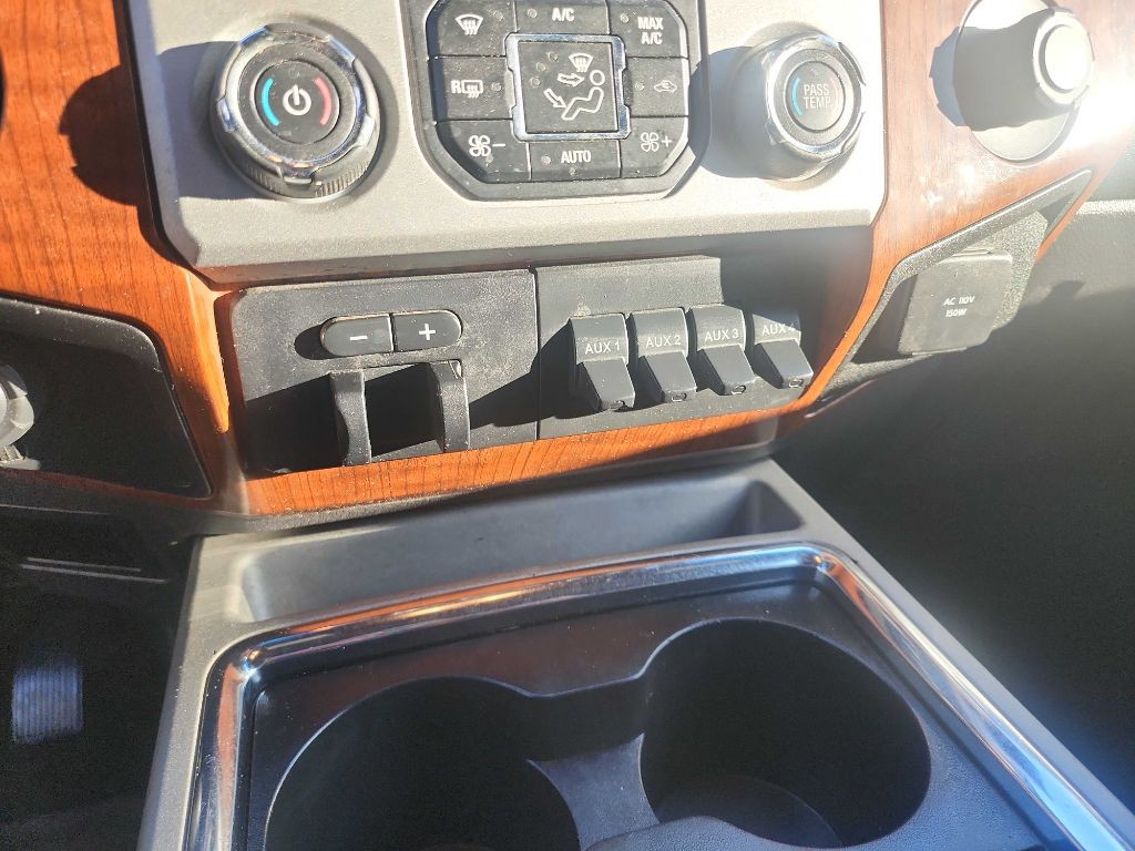 2016 Ford F-250 Image 30