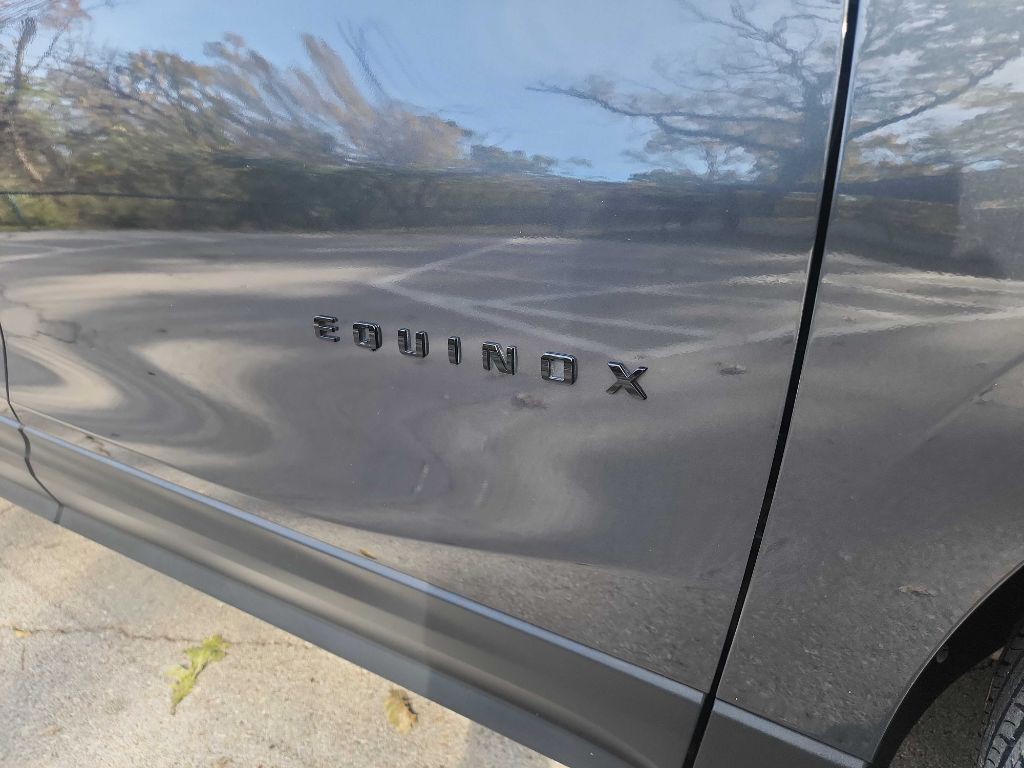 2023 Chevrolet Equinox Image 12