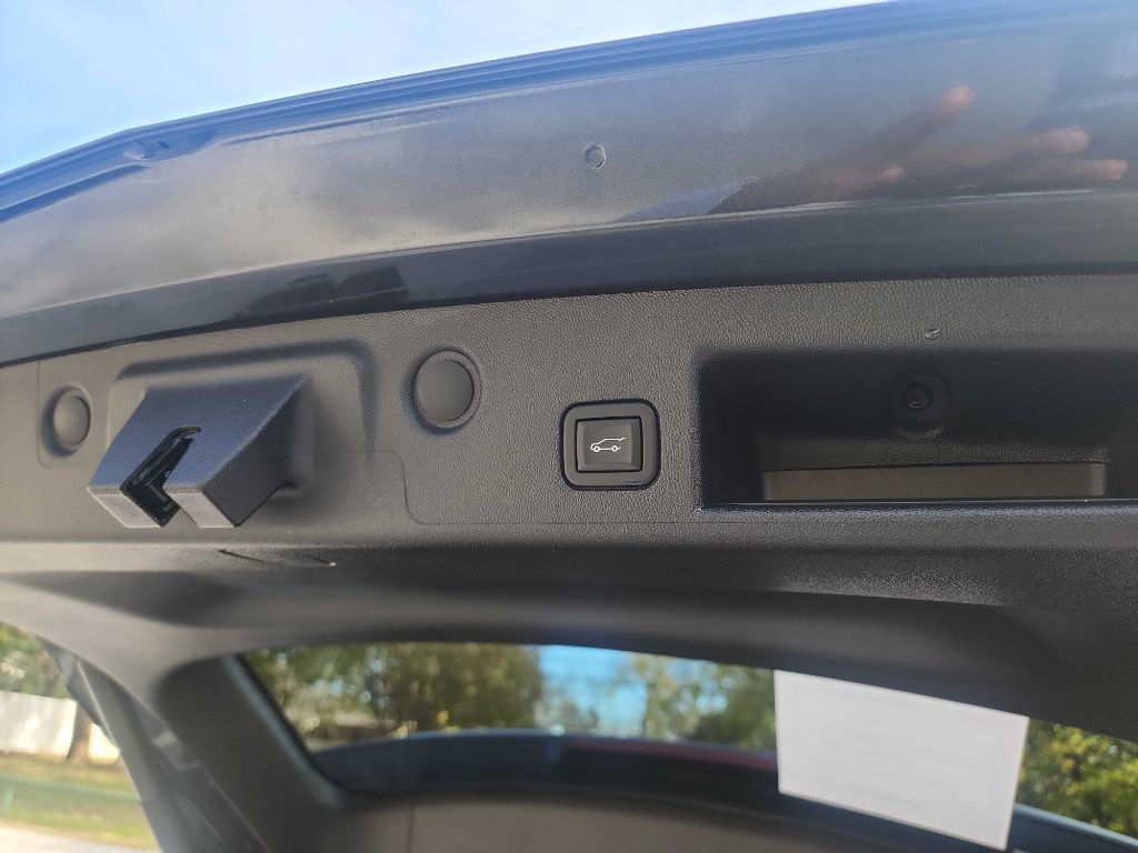 2023 Chevrolet Equinox Image 34