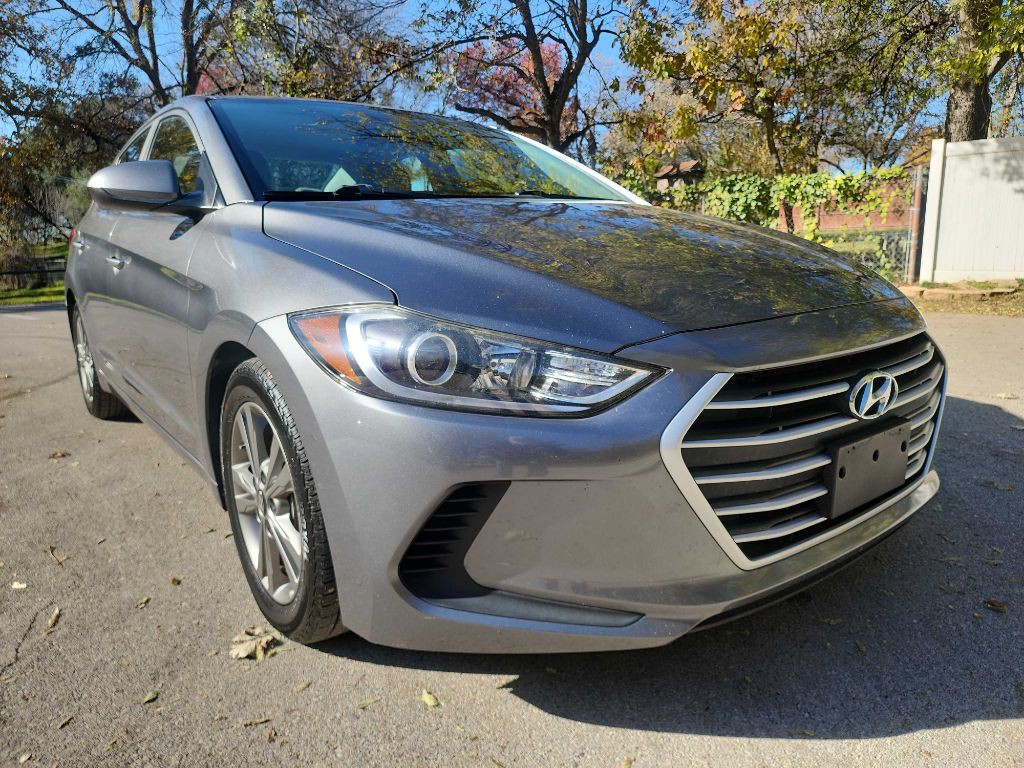 2018 Hyundai Elantra Image 1
