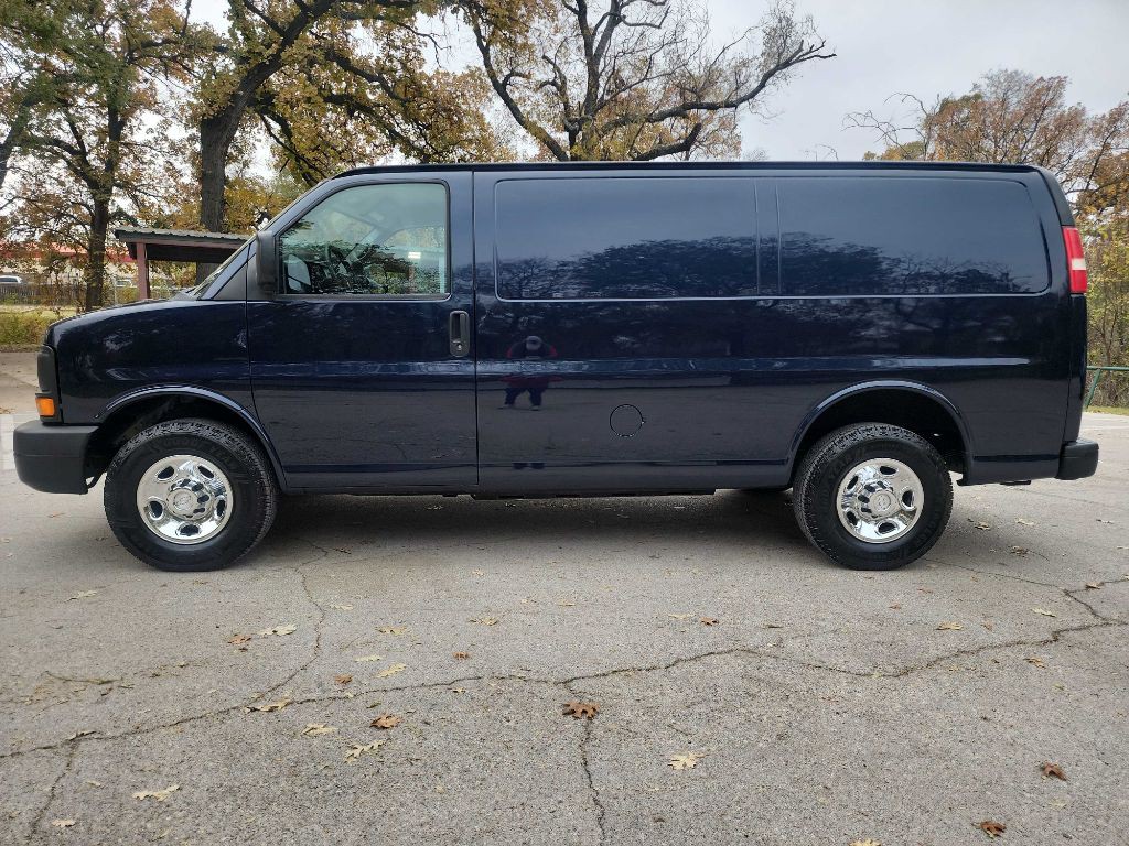 2015 Chevrolet Express Image 5