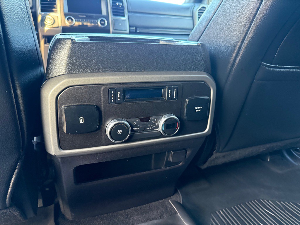 2019 Ford Expedition Image 30