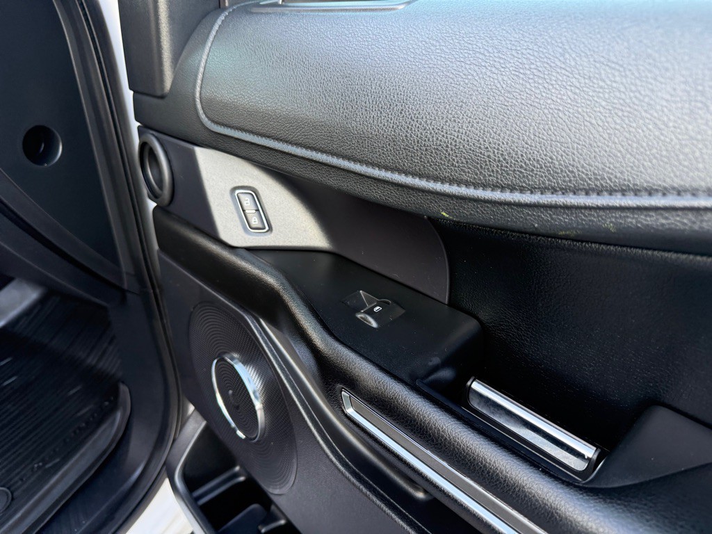 2019 Ford Expedition Image 35