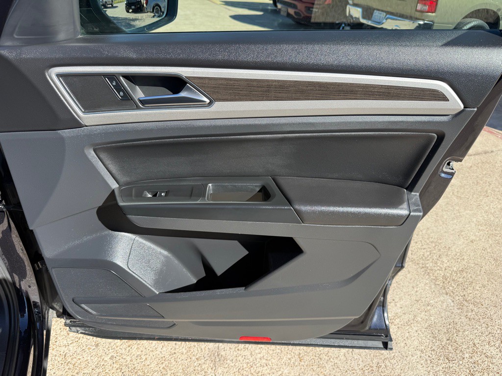 2019 Volkswagen Atlas Image 30