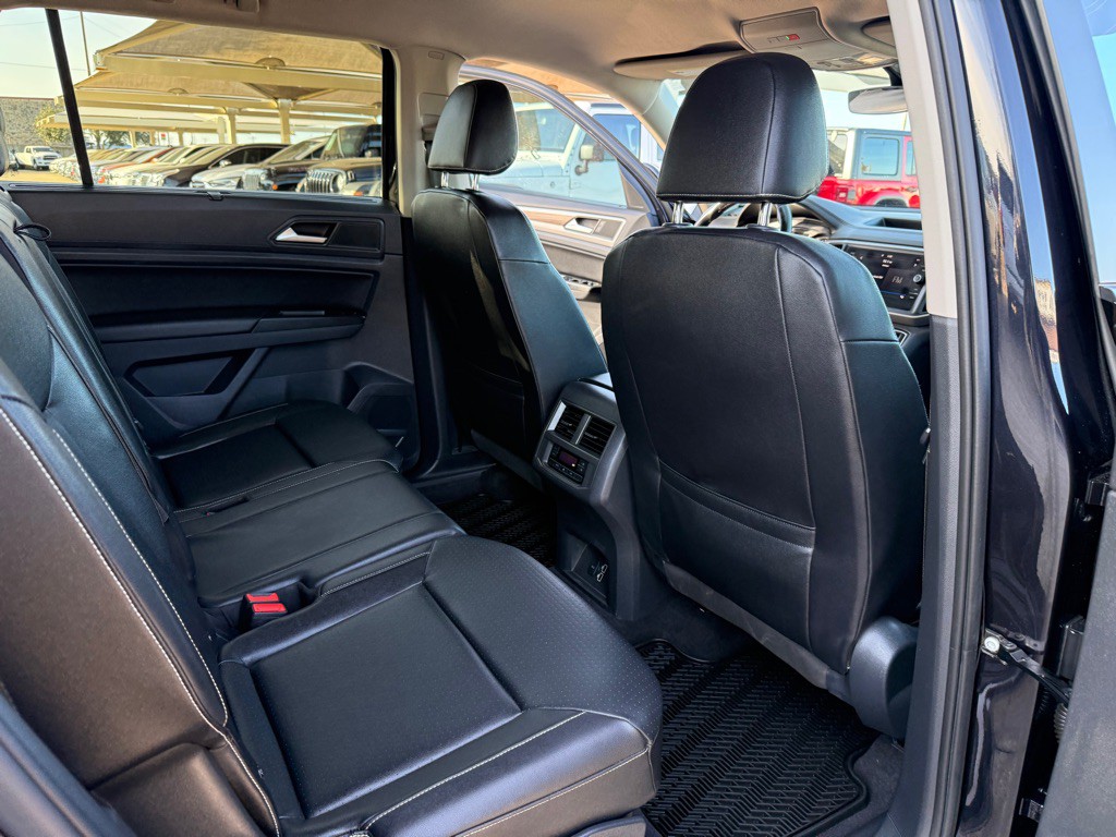2021 Volkswagen Atlas Image 17