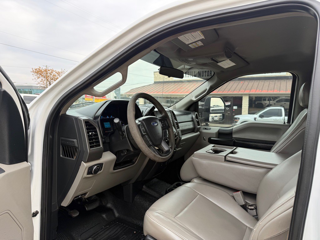 2019 Ford F-350 Image 15