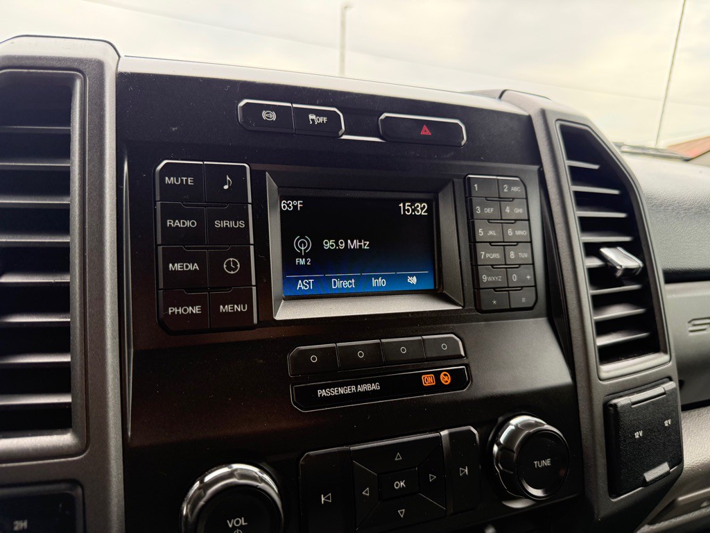 2019 Ford F-350 Image 24