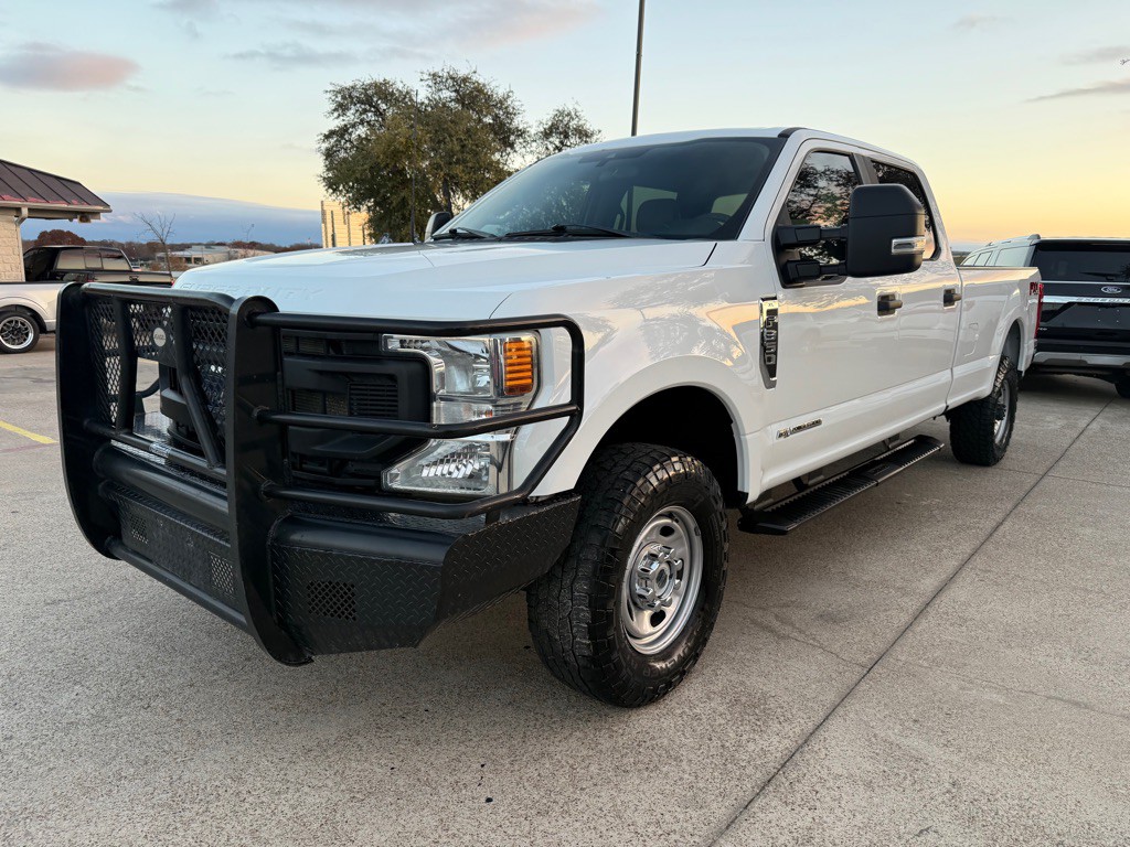 2022 Ford F-350 Image 3