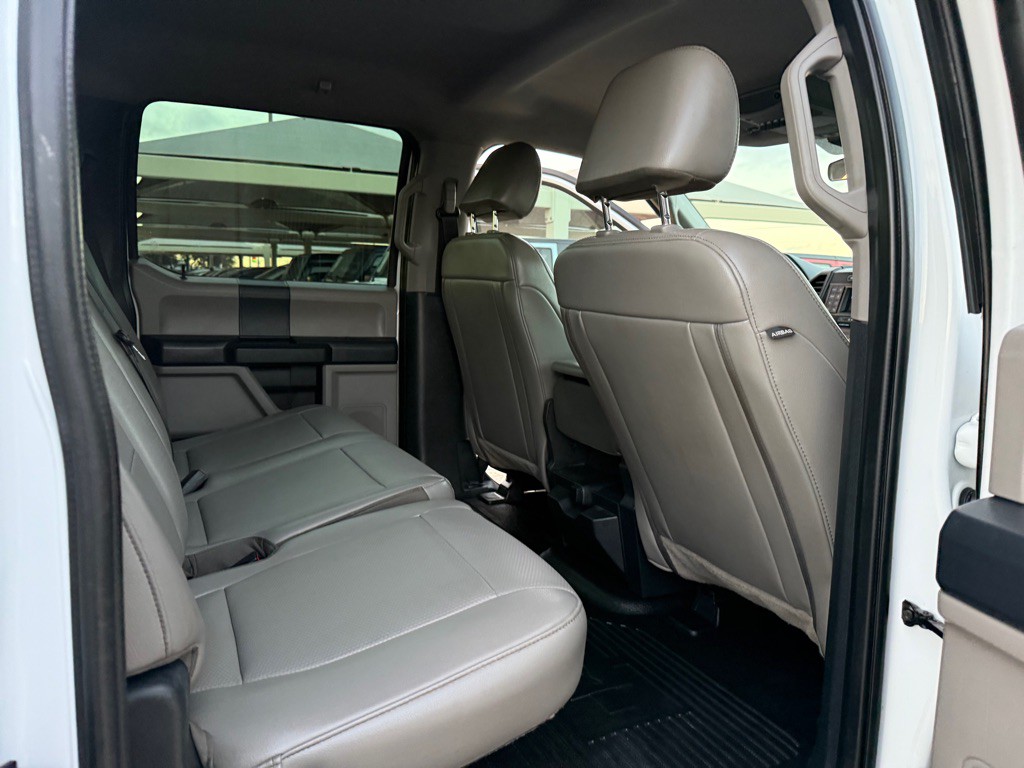 2022 Ford F-350 Image 16