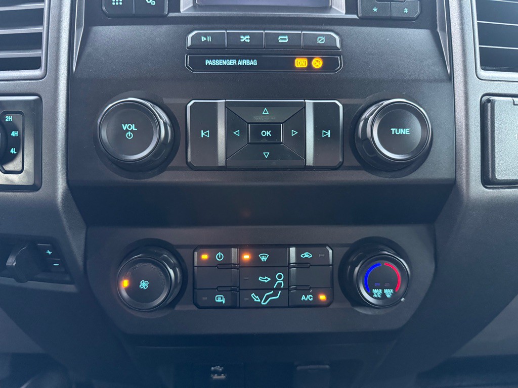 2022 Ford F-350 Image 28