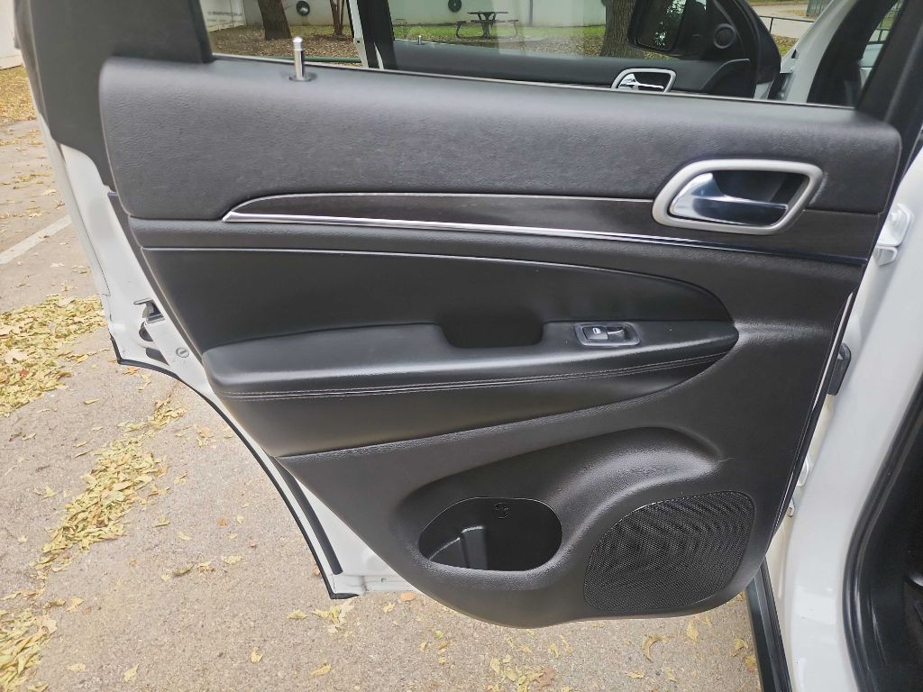 2018 Jeep Grand Cherokee Image 26