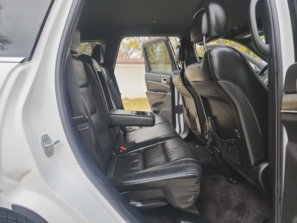 2018 Jeep Grand Cherokee Image 34