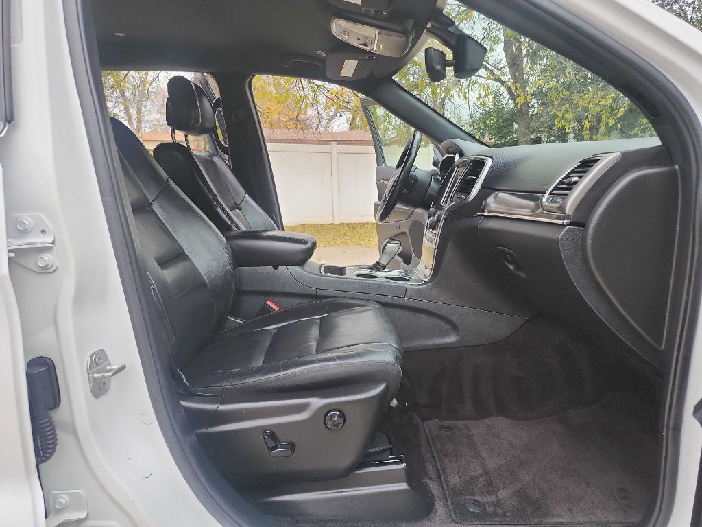 2018 Jeep Grand Cherokee Image 36