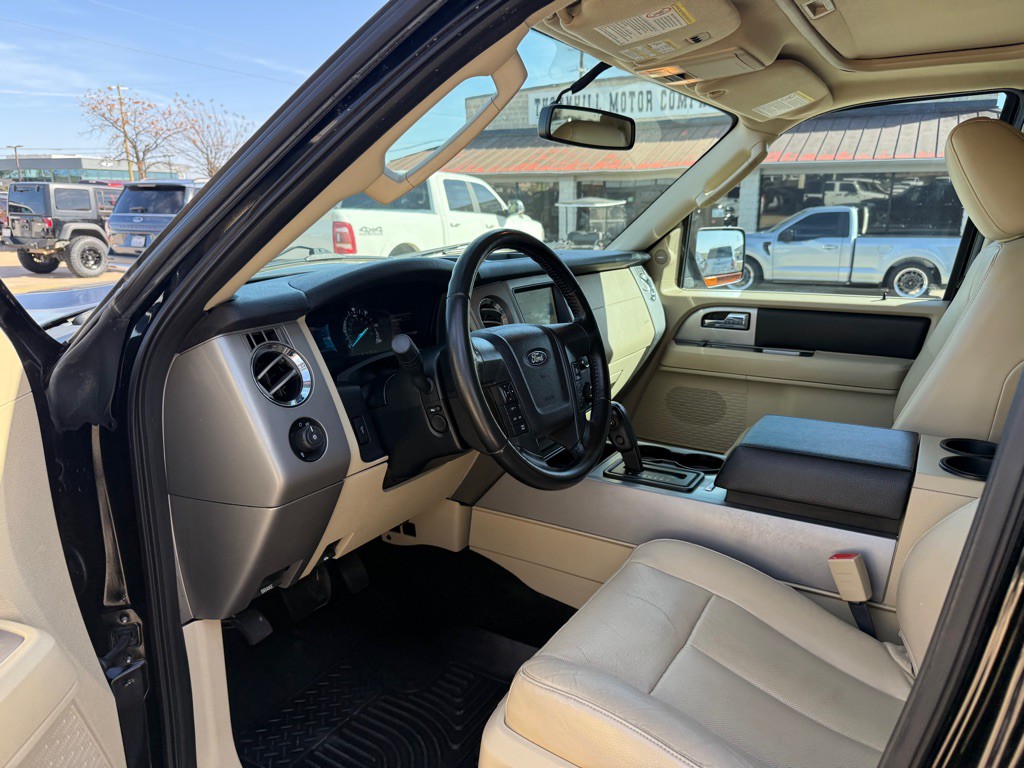 2016 Ford Expedition Image 12