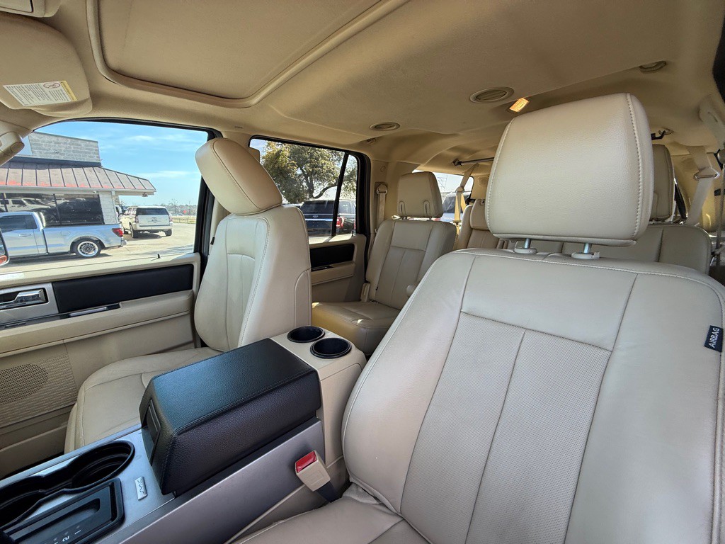 2016 Ford Expedition Image 18