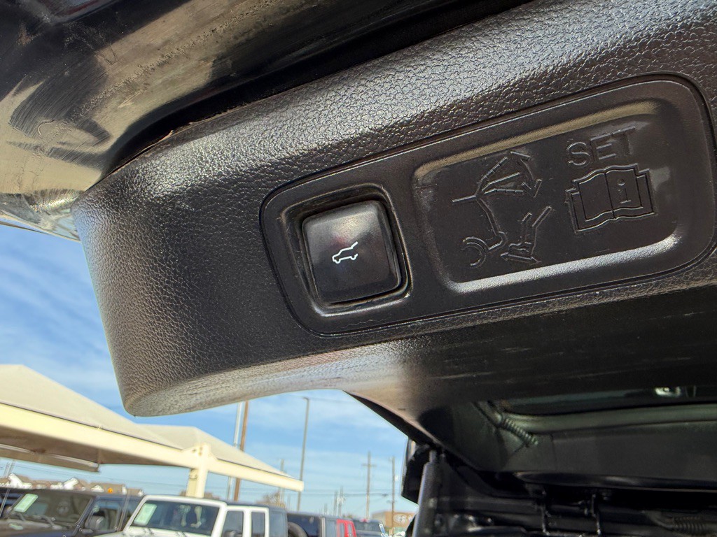 2018 Lincoln Navigator Image 28