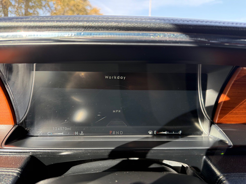 2018 Lincoln Navigator Image 37