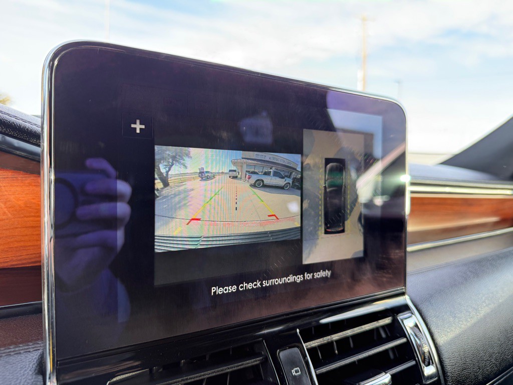 2018 Lincoln Navigator Image 39