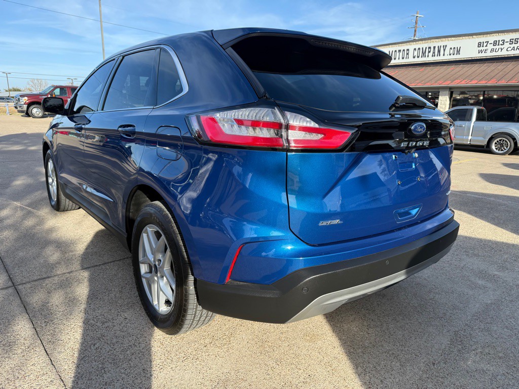 2022 Ford Edge Image 5