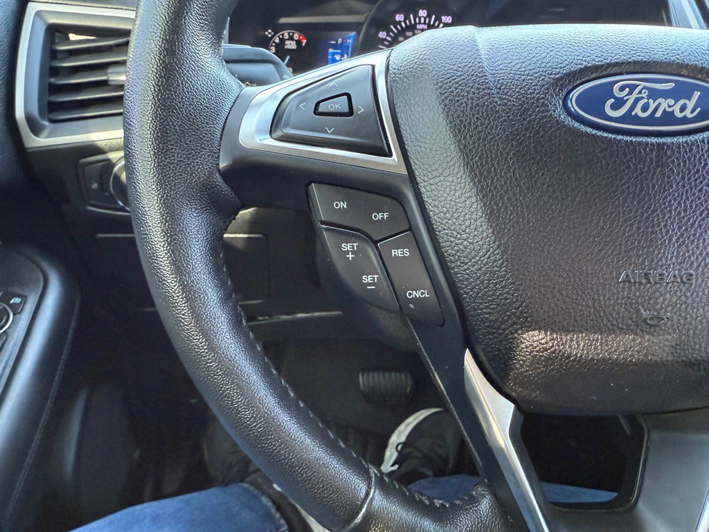 2022 Ford Edge Image 28