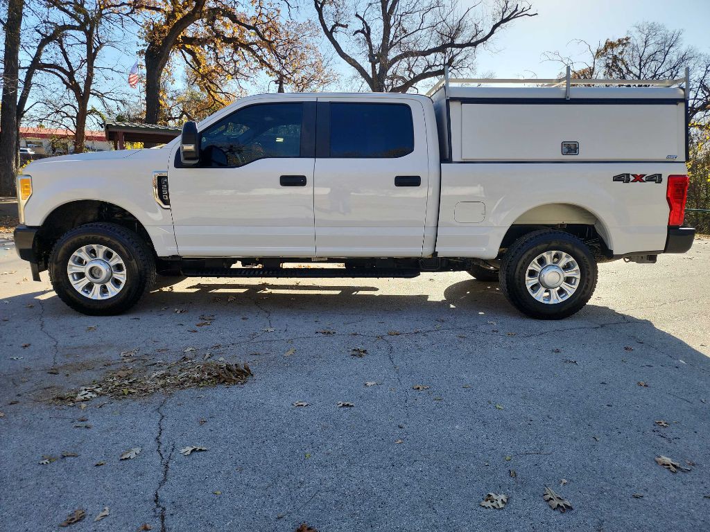 2017 Ford F-250 Image 4