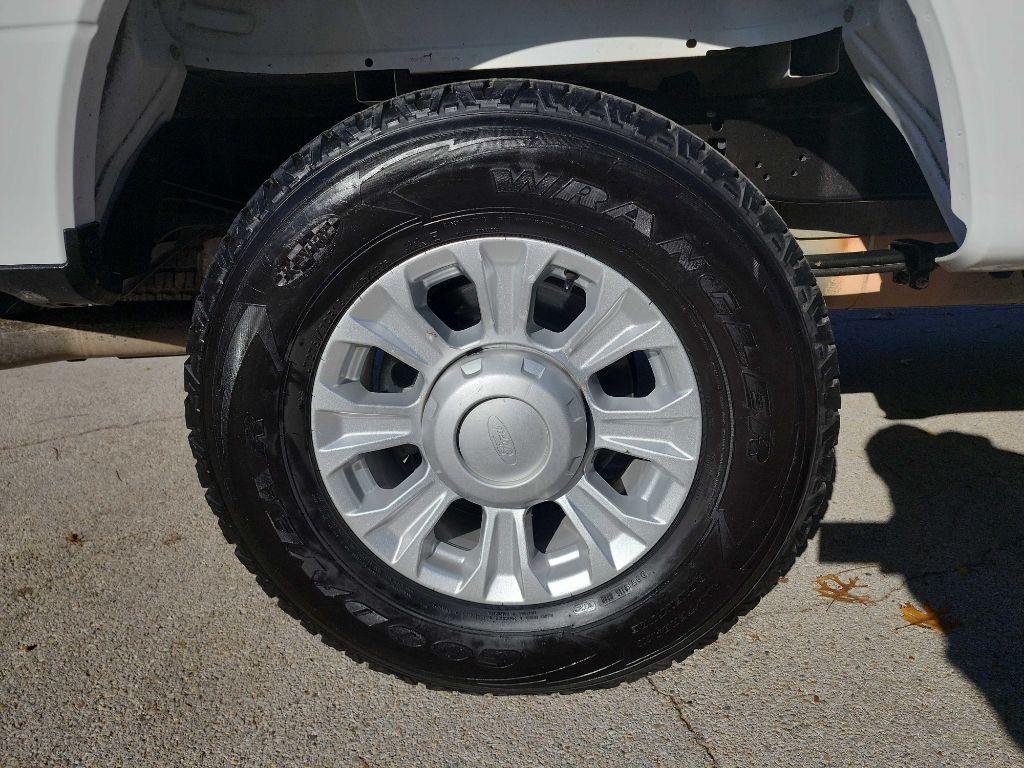 2017 Ford F-250 Image 12