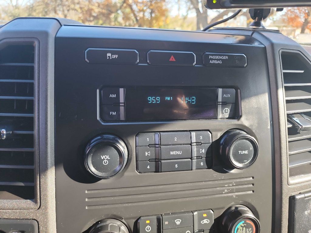 2017 Ford F-250 Image 24