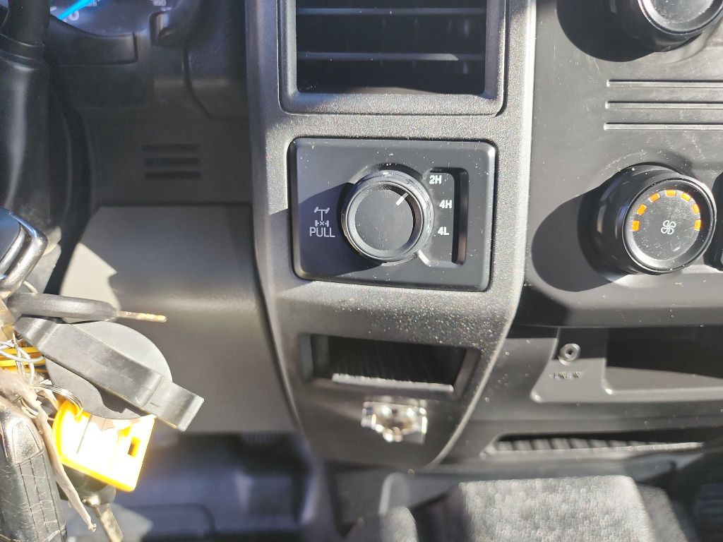 2017 Ford F-250 Image 27