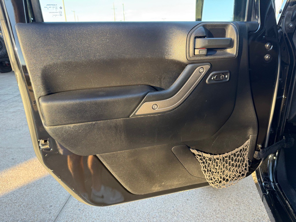 2013 Jeep Wrangler Unlimited Image 18