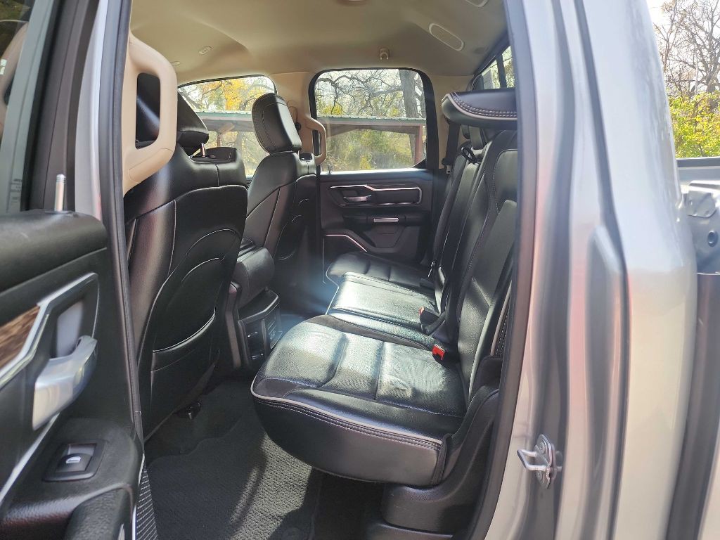 2019 RAM 1500 Image 33