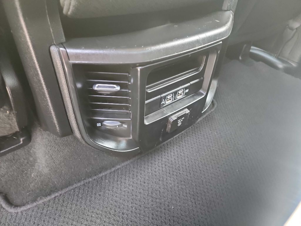 2019 RAM 1500 Image 36