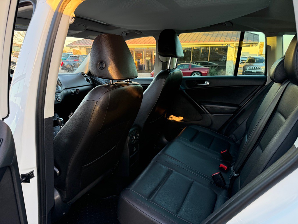 2014 Volkswagen Tiguan Image 15