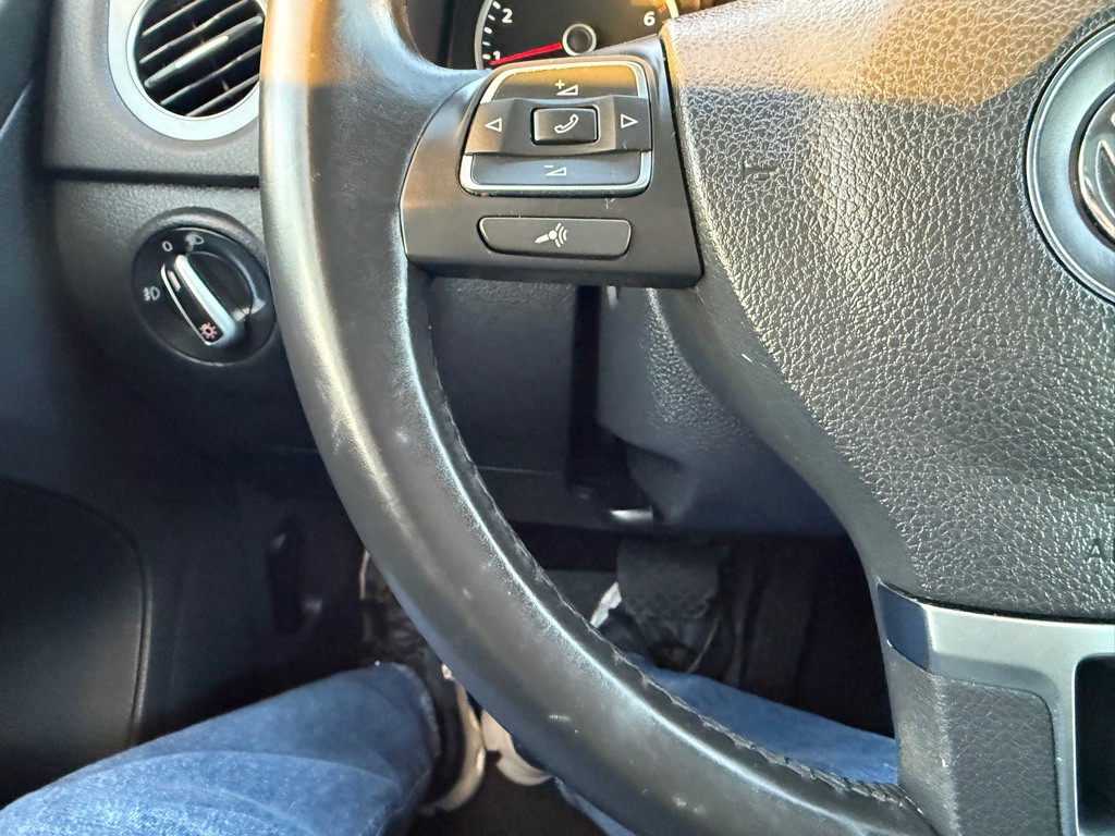 2014 Volkswagen Tiguan Image 25