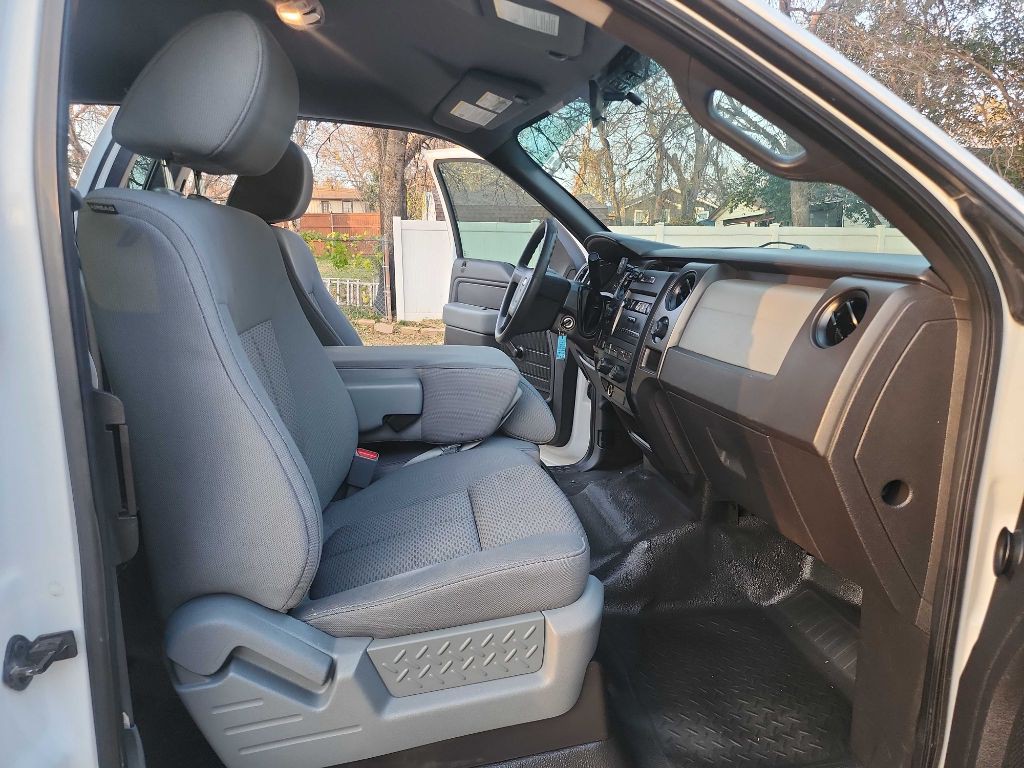 2012 Ford F-150 Image 32