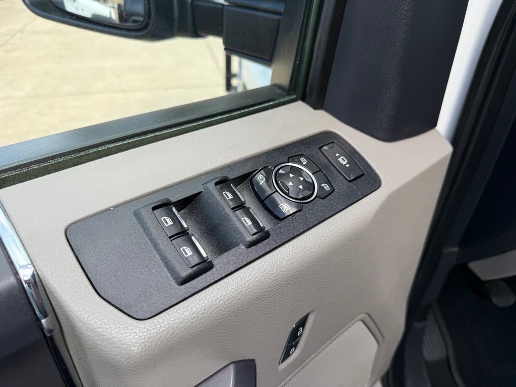2022 Ford F-250 Image 21