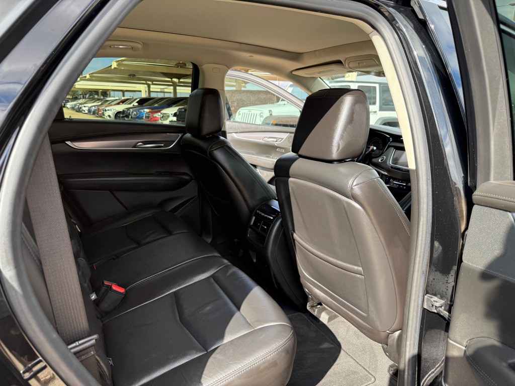 2018 Cadillac XT5 Image 17