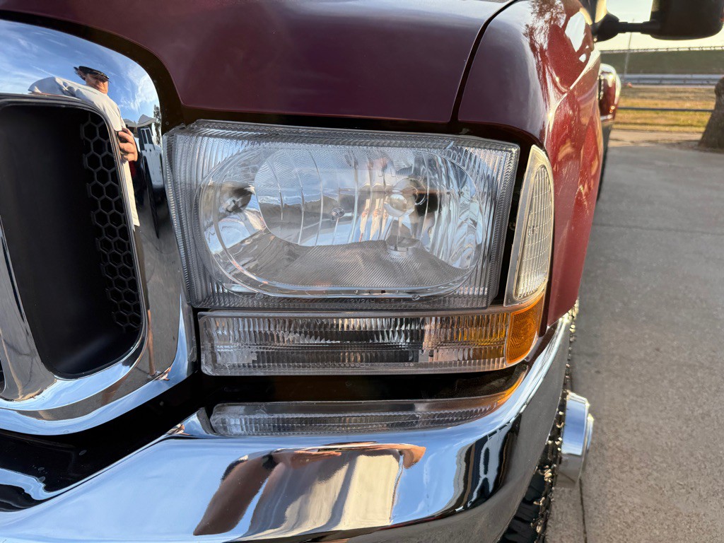 2004 Ford F-350 Image 12