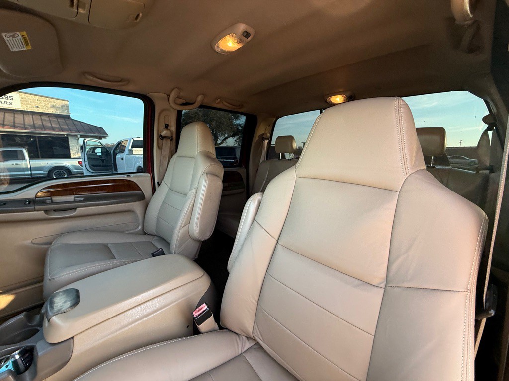 2004 Ford F-350 Image 19