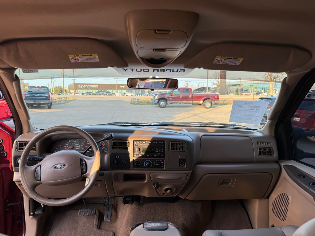 2004 Ford F-350 Image 23