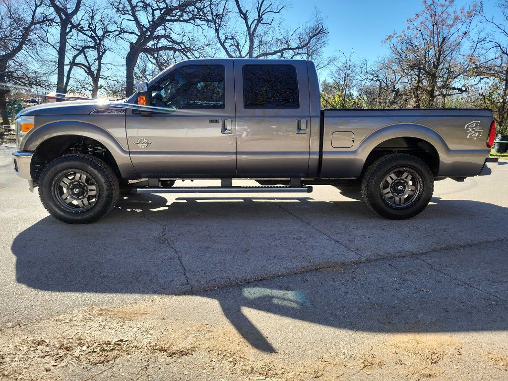 2011 Ford F-250 Image 5