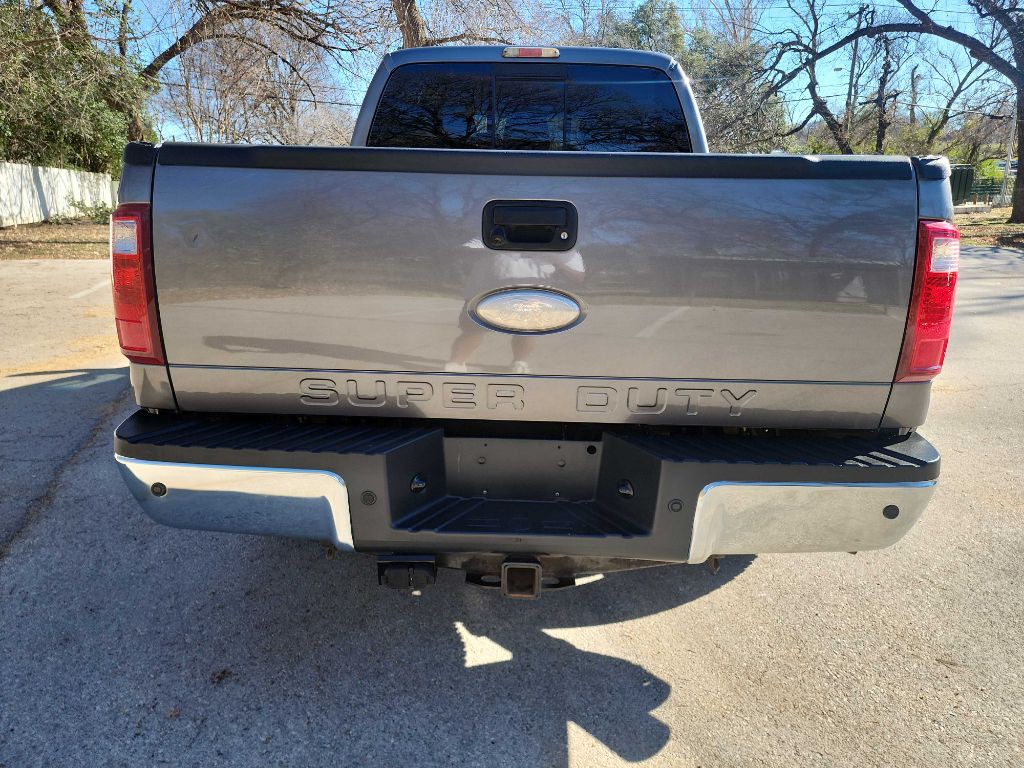 2011 Ford F-250 Image 6