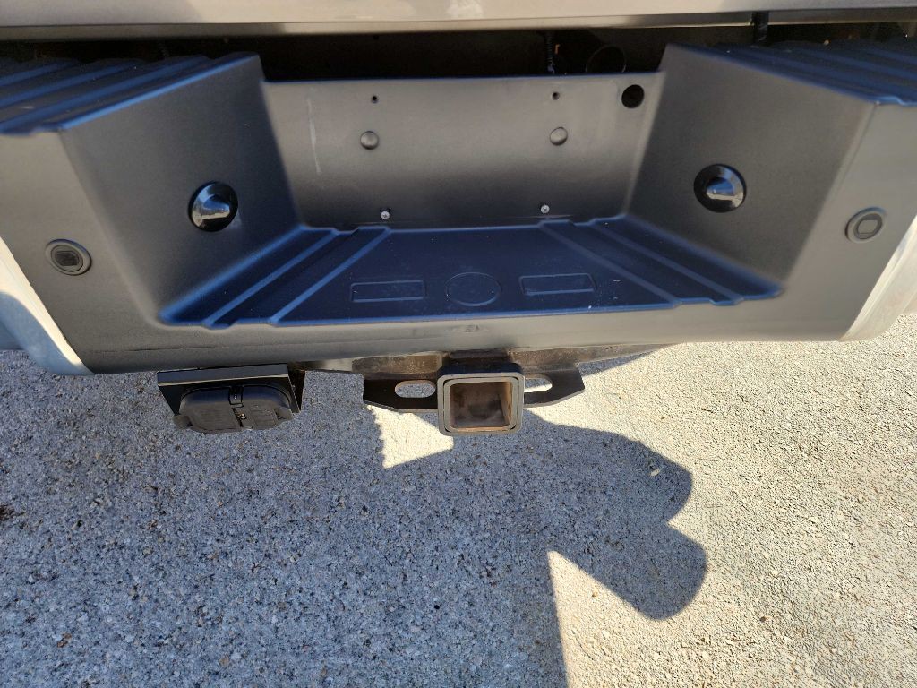 2011 Ford F-250 Image 9