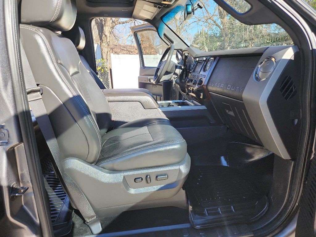 2011 Ford F-250 Image 41