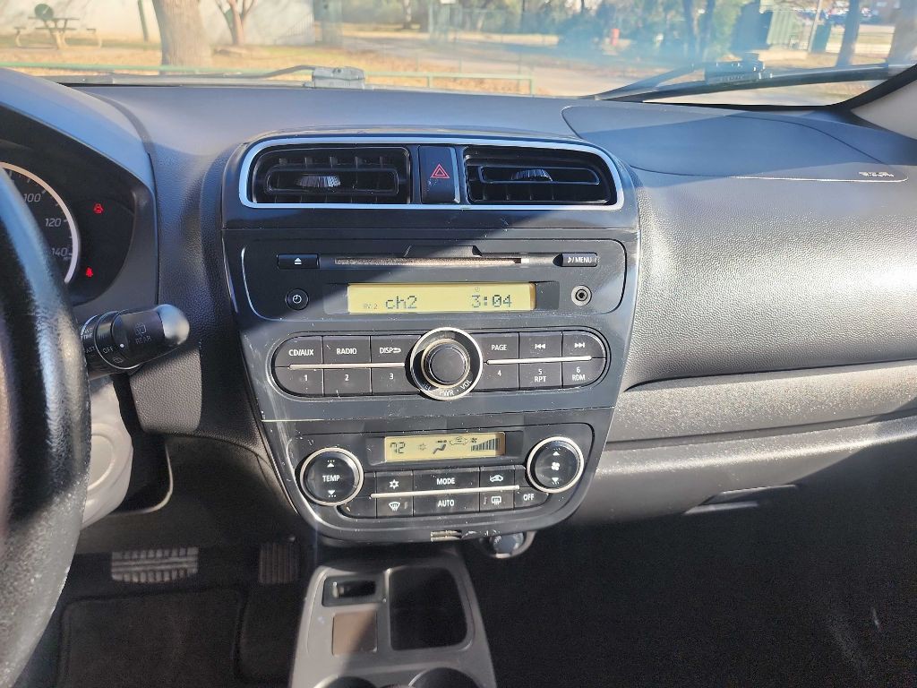 2014 Mitsubishi Mirage Image 20